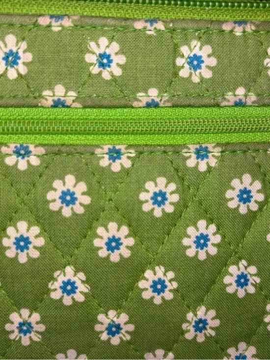 Vera Bradley 3 Piece Set, Quilted Green Floral Tote with Matching Wallet & Pouch - Picture 14 of 16